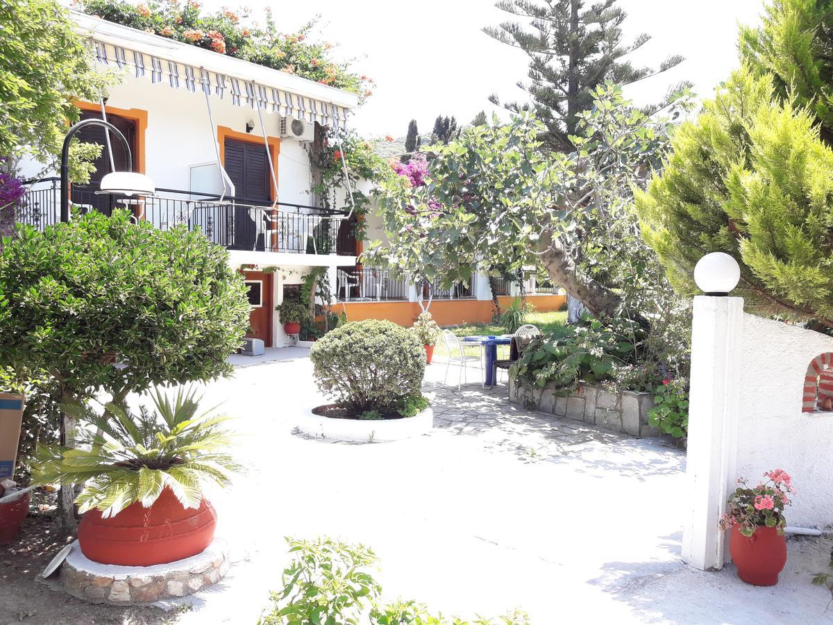 Studios Dimitris Punta Extérieur photo